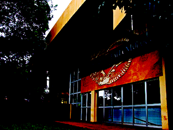 Prédio sede da extinta Rede Nacional de Paleontologia, atualmente parte do Complexo Científico Cultural de Peirópolis